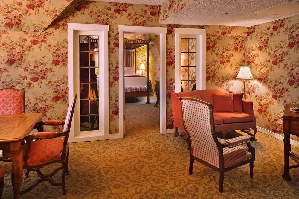 Seven Gables Inn, St Louis West, A Tribute Portfolio Hotel Clayton Szoba fotó