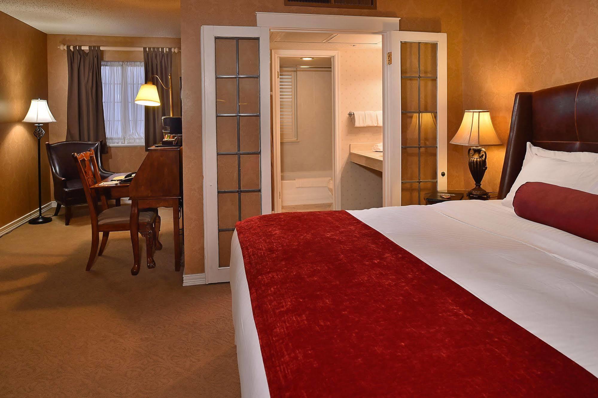 Seven Gables Inn, St Louis West, A Tribute Portfolio Hotel Clayton Kültér fotó