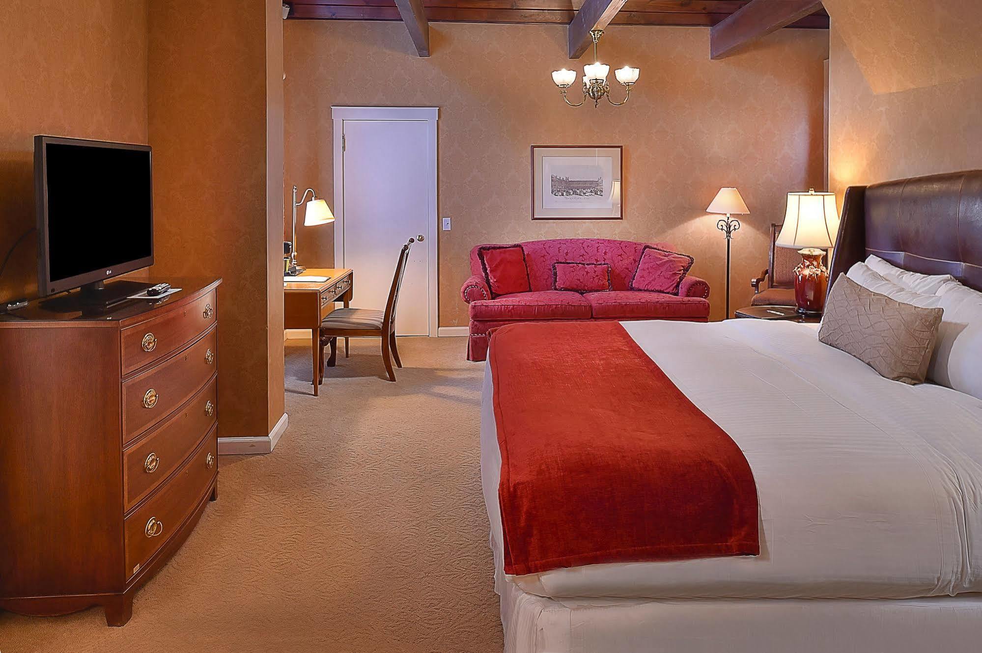 Seven Gables Inn, St Louis West, A Tribute Portfolio Hotel Clayton Kültér fotó